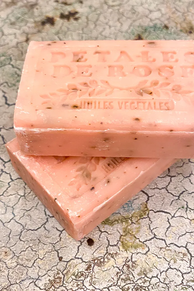 Savon De Marseille Petales De Rose Soap